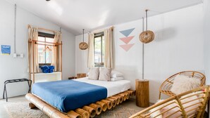 Hypo-allergenic bedding available, WiFi (free) - Slumber Party Tamarindo (Tamarindo)