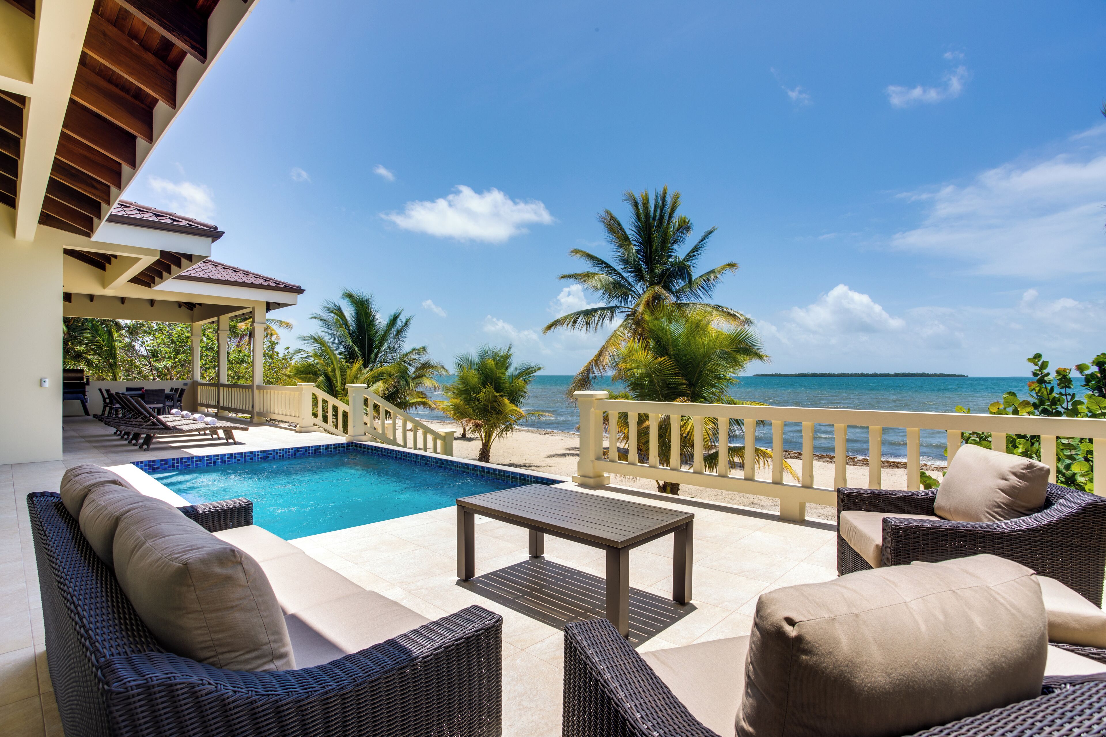 Maison Luxe, 4 chambres, en front de plage | Terrasse/Patio