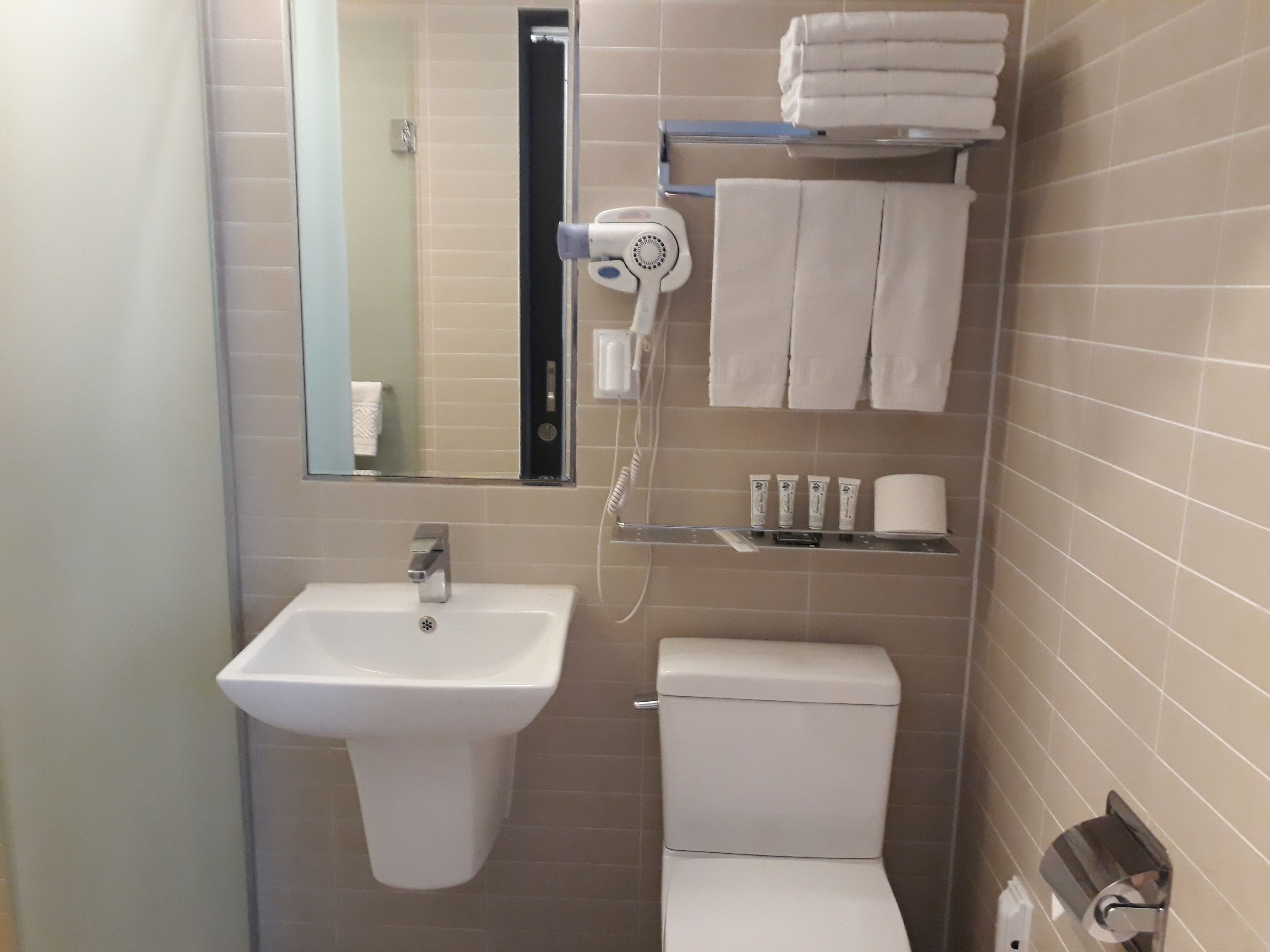 family studio, 1 bedroom | bathroom | shower, hair dryer, slippers, towels