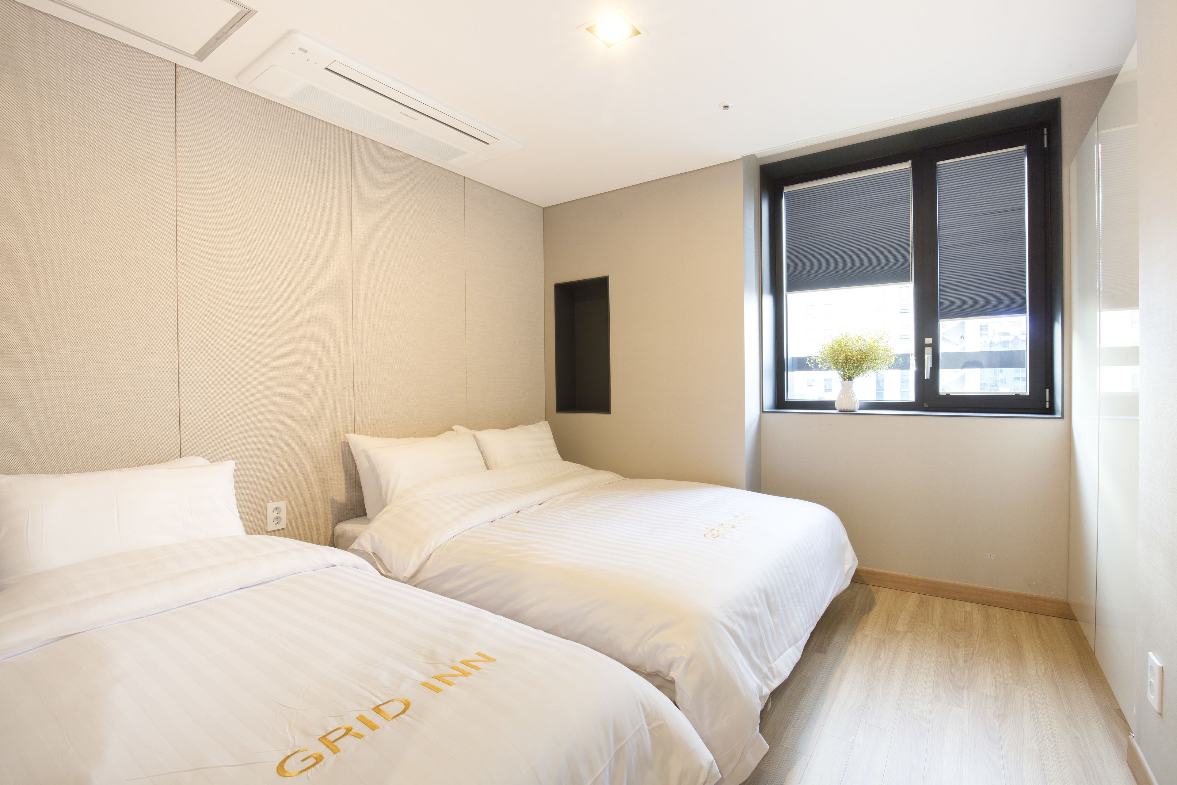 Photo - Grid Inn Hotel