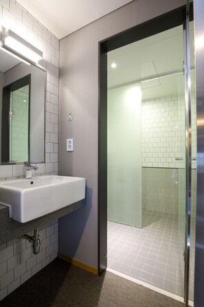 Double Room | Bathroom sink - Grid Inn (Seoul)