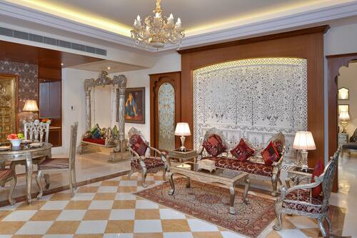 Presidential Suite with Pool | Living area