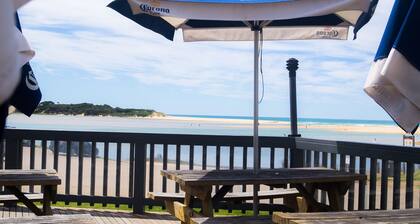 The Waterwheel Beach Cabins - Caravan Park