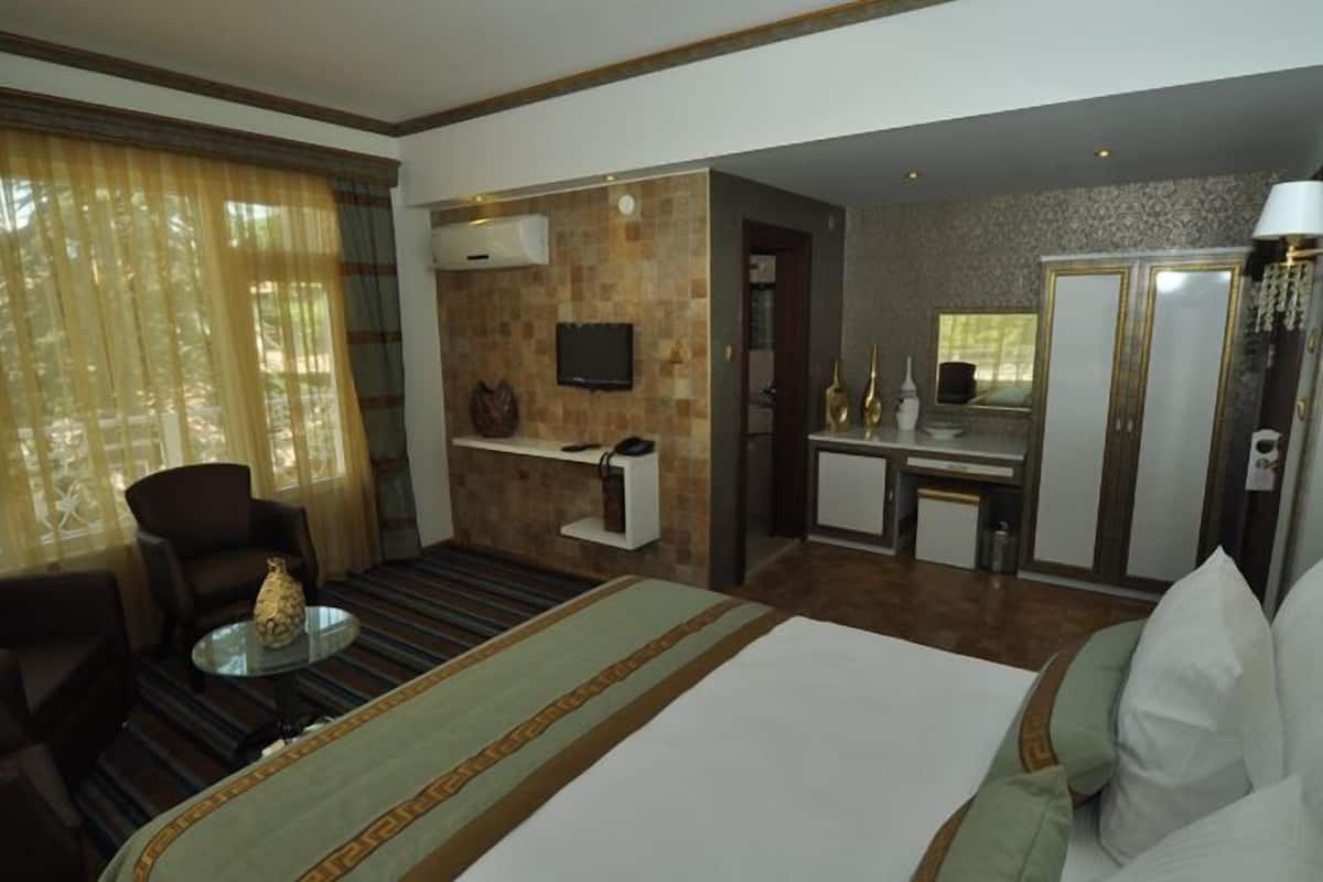 Minibar, insonorización, cunas gratuitas y wifi gratis