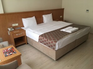 Deluxe-Doppel- oder -Zweibettzimmer | Ausblick vom Zimmer