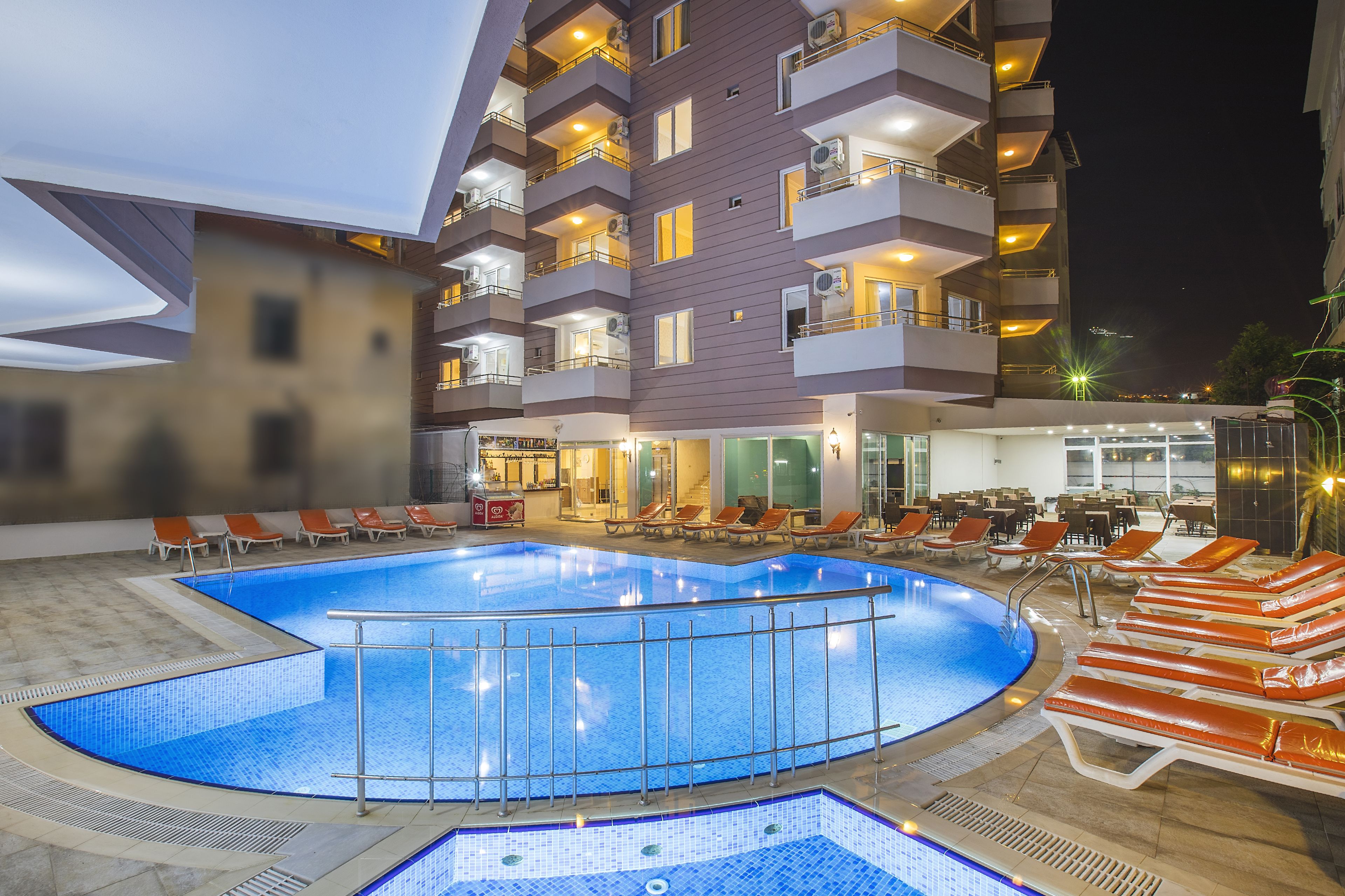 Outdoor pool, sun loungers