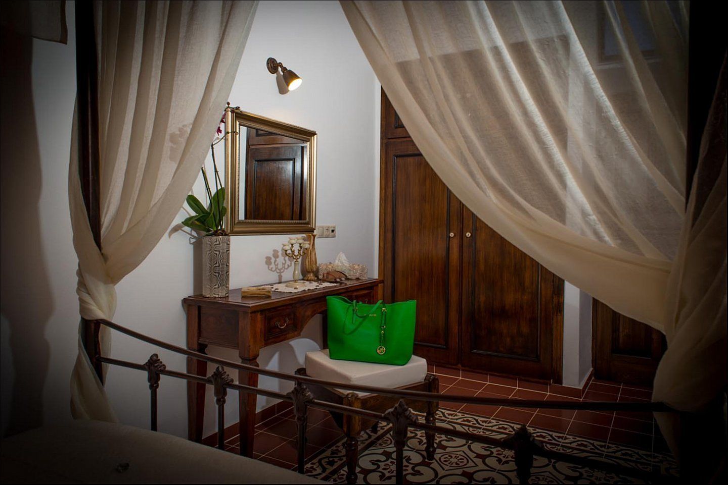 Vila, 3 quartos | Área de estar | TV de tela plana 32 polegadas com canais via satélite, TV de plasma