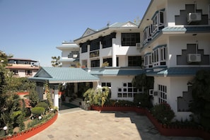 Bahagian luar