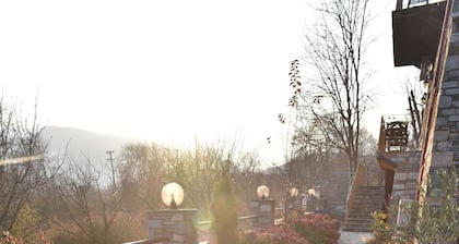 Santa Marina GuestHouse