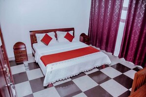 Habitación doble Deluxe | Baño | Tina y regadera independientes y regadera con hidromasaje 