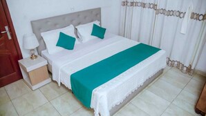 Ropa de cama hipoalergénica, colchones Select Comfort y minibar 