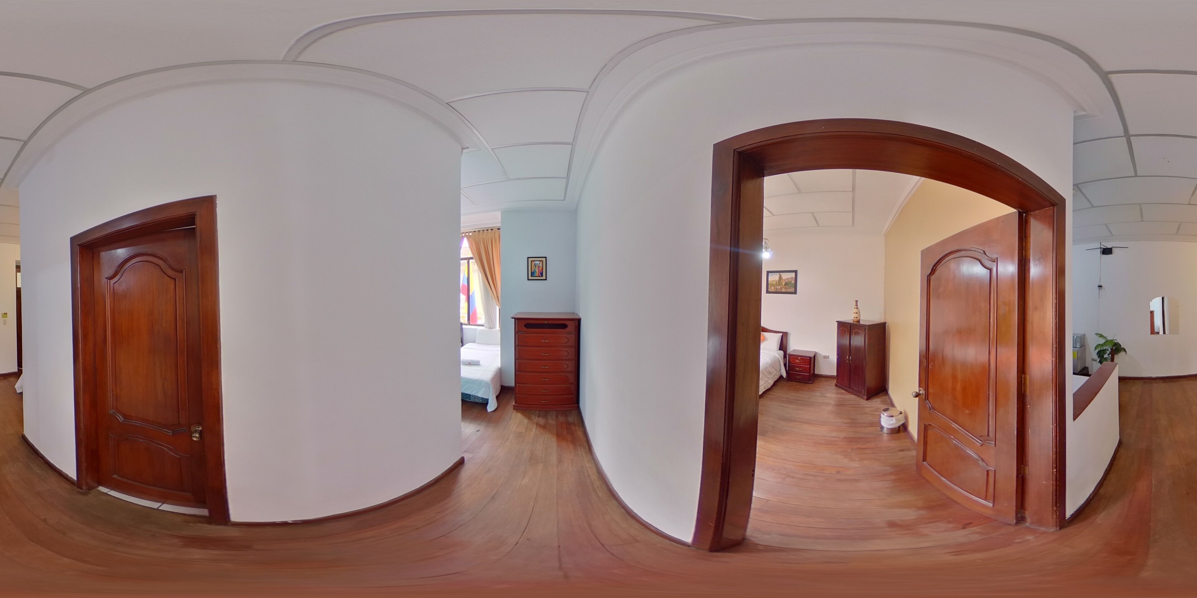 Photo - Hotel 4 Mundos