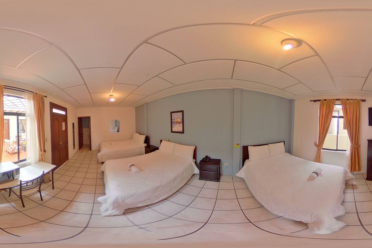 Classic Triple Room | WiFi (free), bed sheets