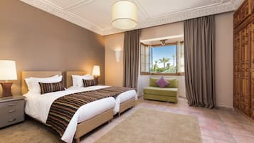 Egyptian cotton sheets, premium bedding, pillow-top beds, in-room safe