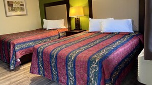 Basic Single Room, 1 Double Bed, Non Smoking | Desk, iron/ironing board (on request), WiFi (free), bed sheets - Economy Motel (Absecon)