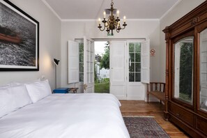 Quarto júnior | Roupas de cama premium, cofres nos quartos, individualmente decorados