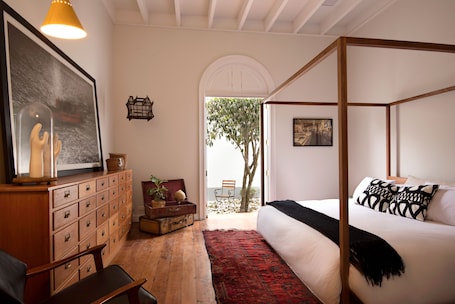 Junior Suite | Premium bedding, in-room safe, individually decorated. Villa Barranco by Ananay Hotels