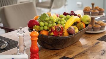 Desayuno continental gratuito y diario