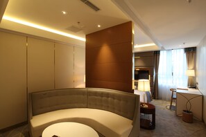 TV - Star World International Hotel (Beijing)