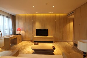 TV - Star World International Hotel (Beijing)