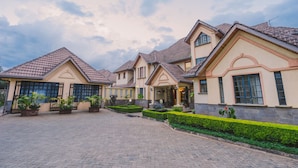 Front of property - The Cottage Guest House - Gigiri (Nairobi)