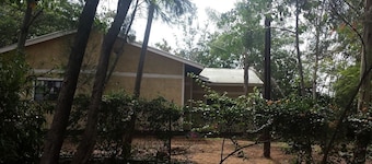 El´molo Crocodile Park and Lodge