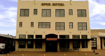 Spur Hotel