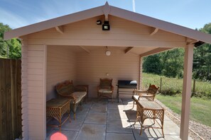 屋外ダイニングエリア