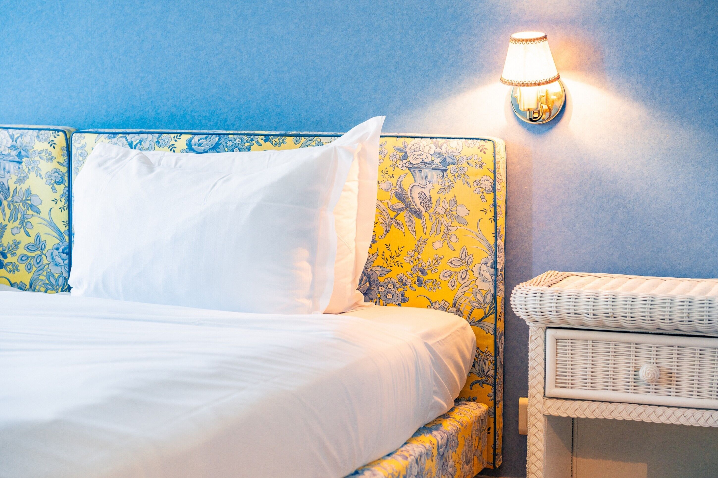 superior double room | minibar, in-room safe, individually decorated, individually furnished