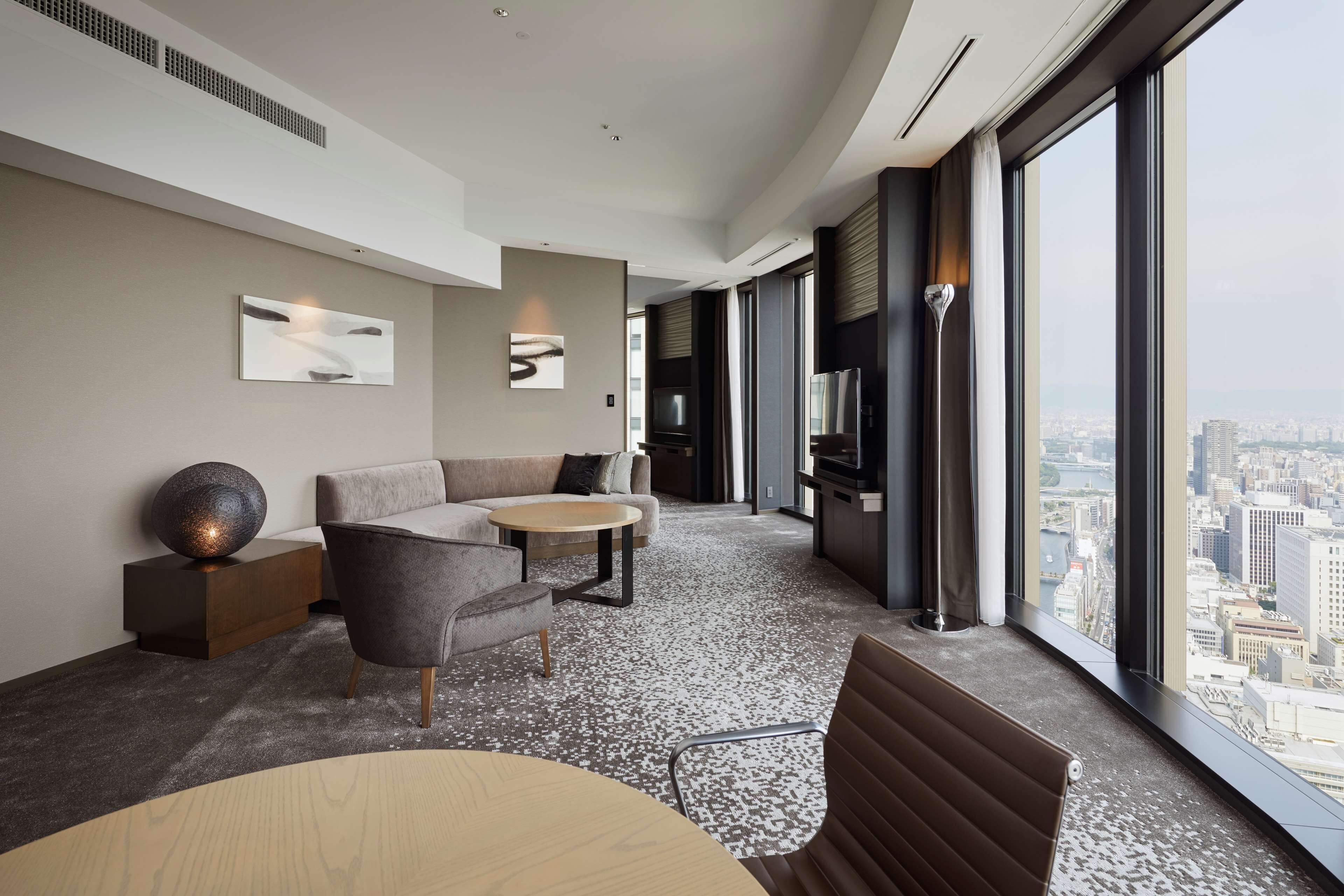 Photo - Conrad Osaka Hotel