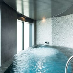 Couples treatment rooms, body treatments, body scrubs, facials