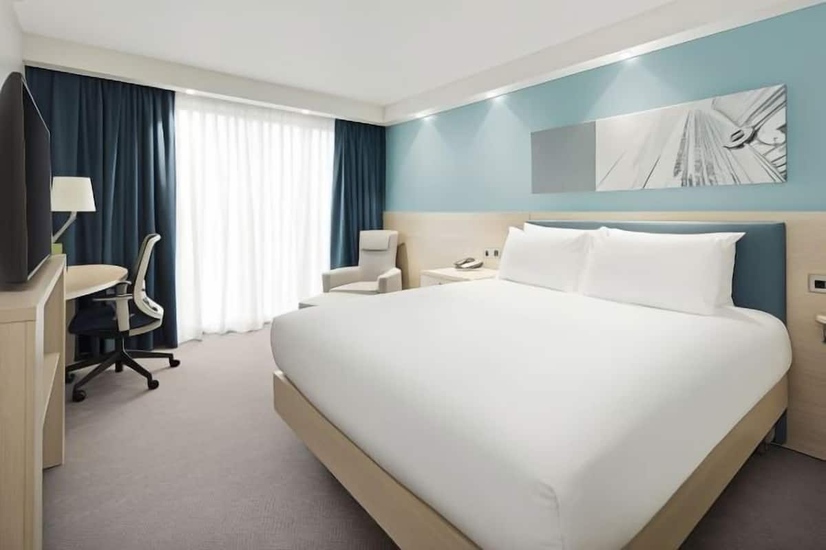 In-room safe, desk, laptop workspace, blackout curtains