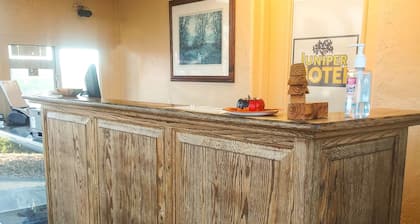 Juniper Motel Madras