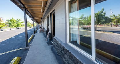 Juniper Motel Madras by Townhouse