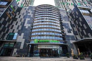 Exterior - Holiday Inn Express Yingkou Onelong Plaza by IHG (Yingkou)