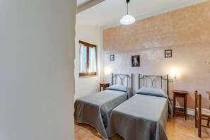 2 bedrooms, WiFi