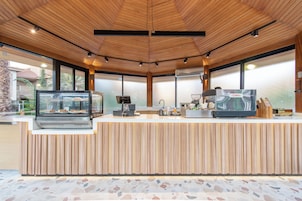 Coffee shop