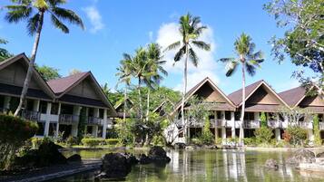 Room, Garden View | Minibar, in-room safe, desk, free WiFi