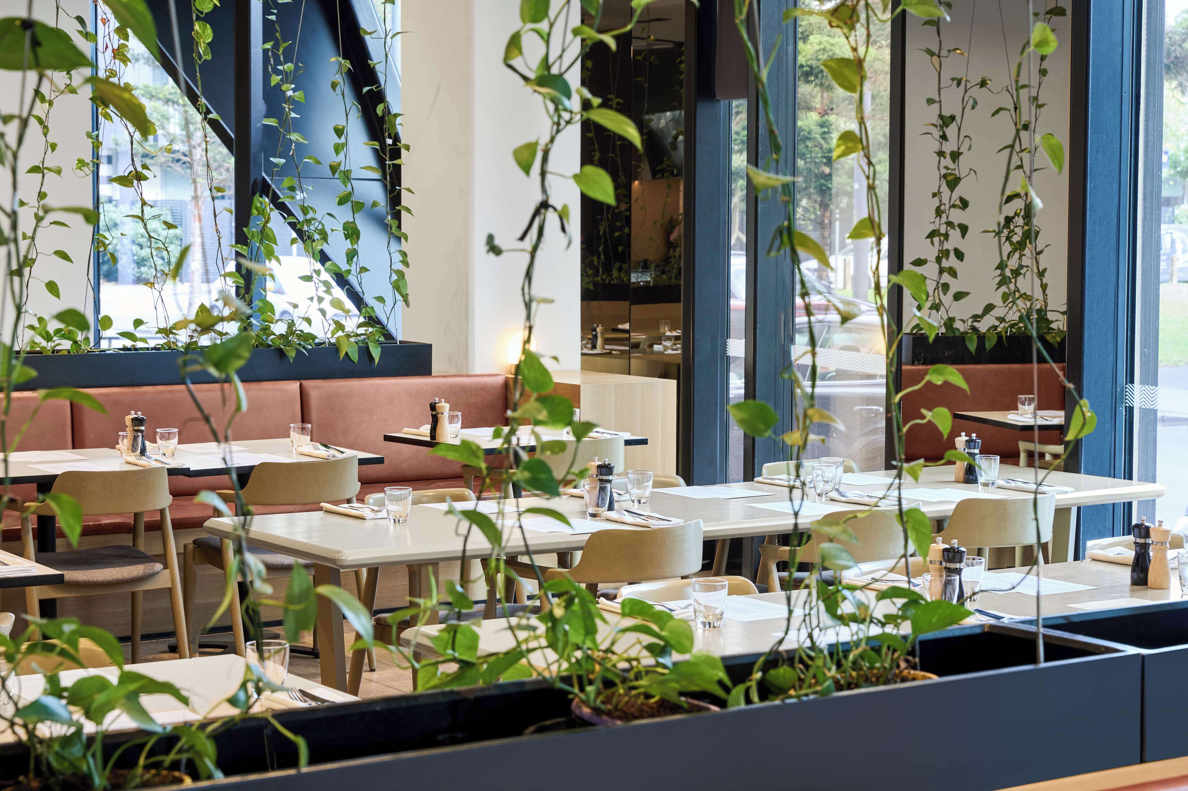 breakfast, lunch and dinner served