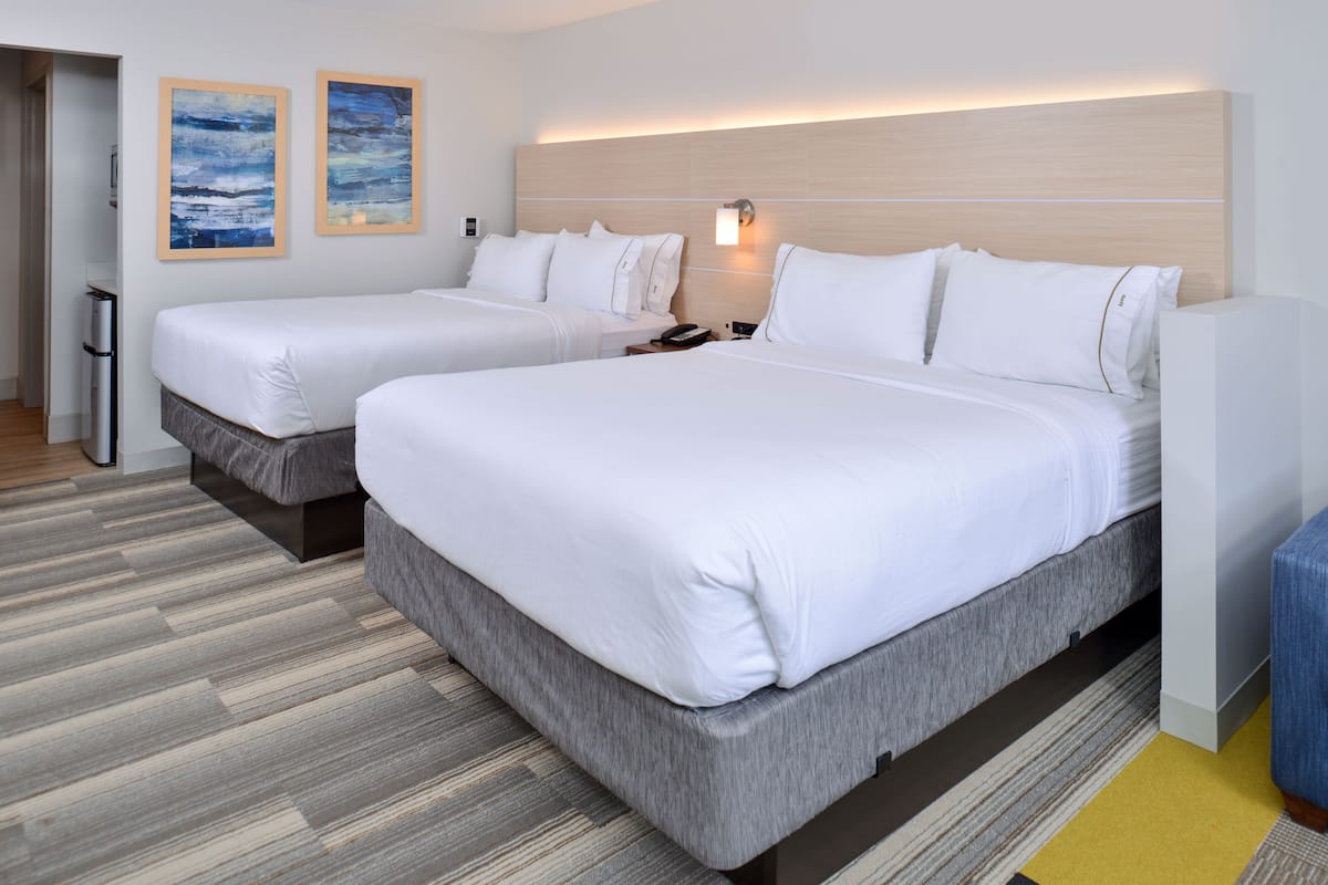 In-room safe, desk, iron/ironing board, free cots/infant beds