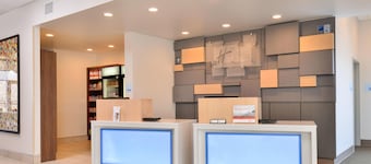 Holiday Inn Express & Suites Brighton South - US 23 by IHG