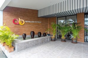 Lobby - Pattaya Mansion (Bang Lamung)