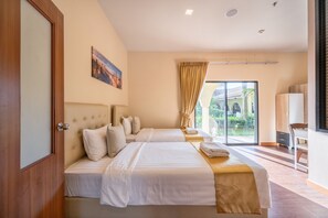 Family Room, Pool View