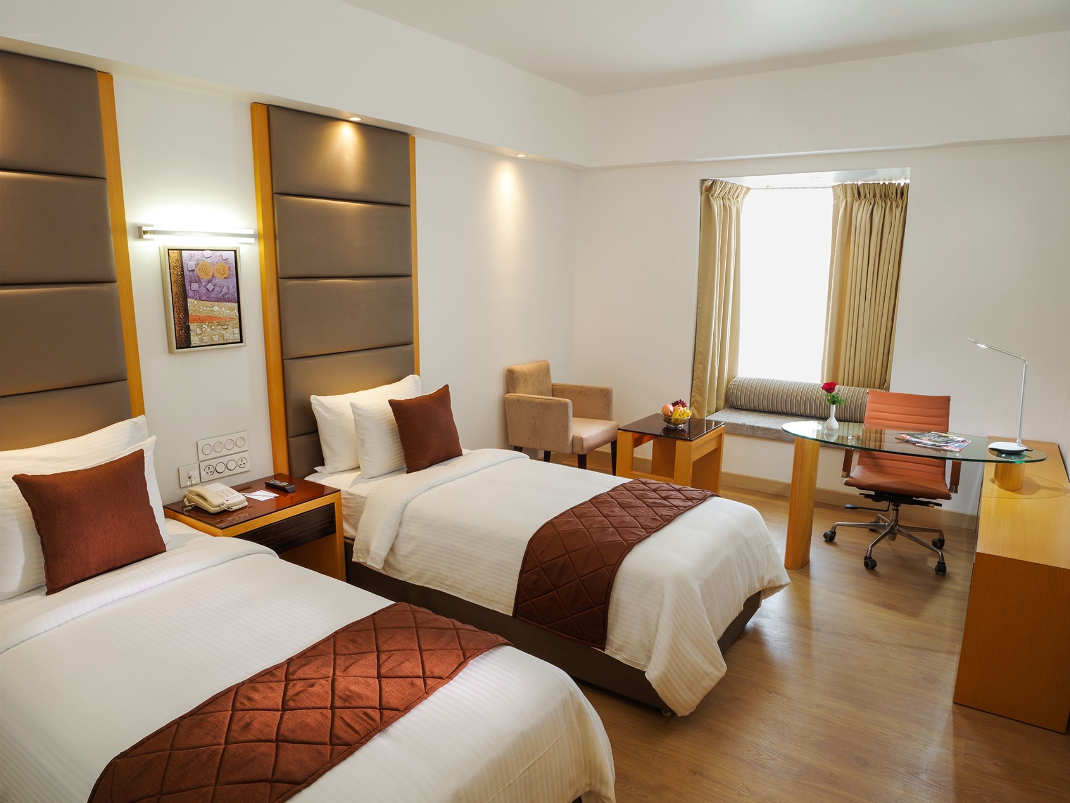 executive double or twin room, 1 bedroom, accessible, city view | minibar, in-room safe, laptop workspace, rollaway beds