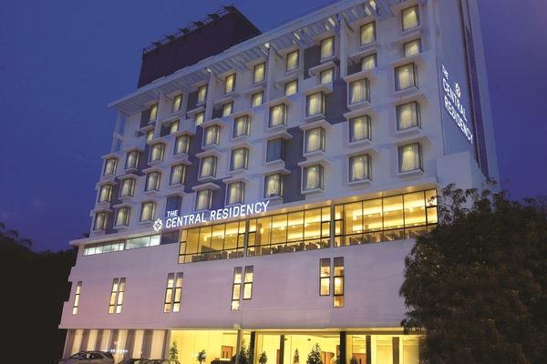 Front of property - evening/night