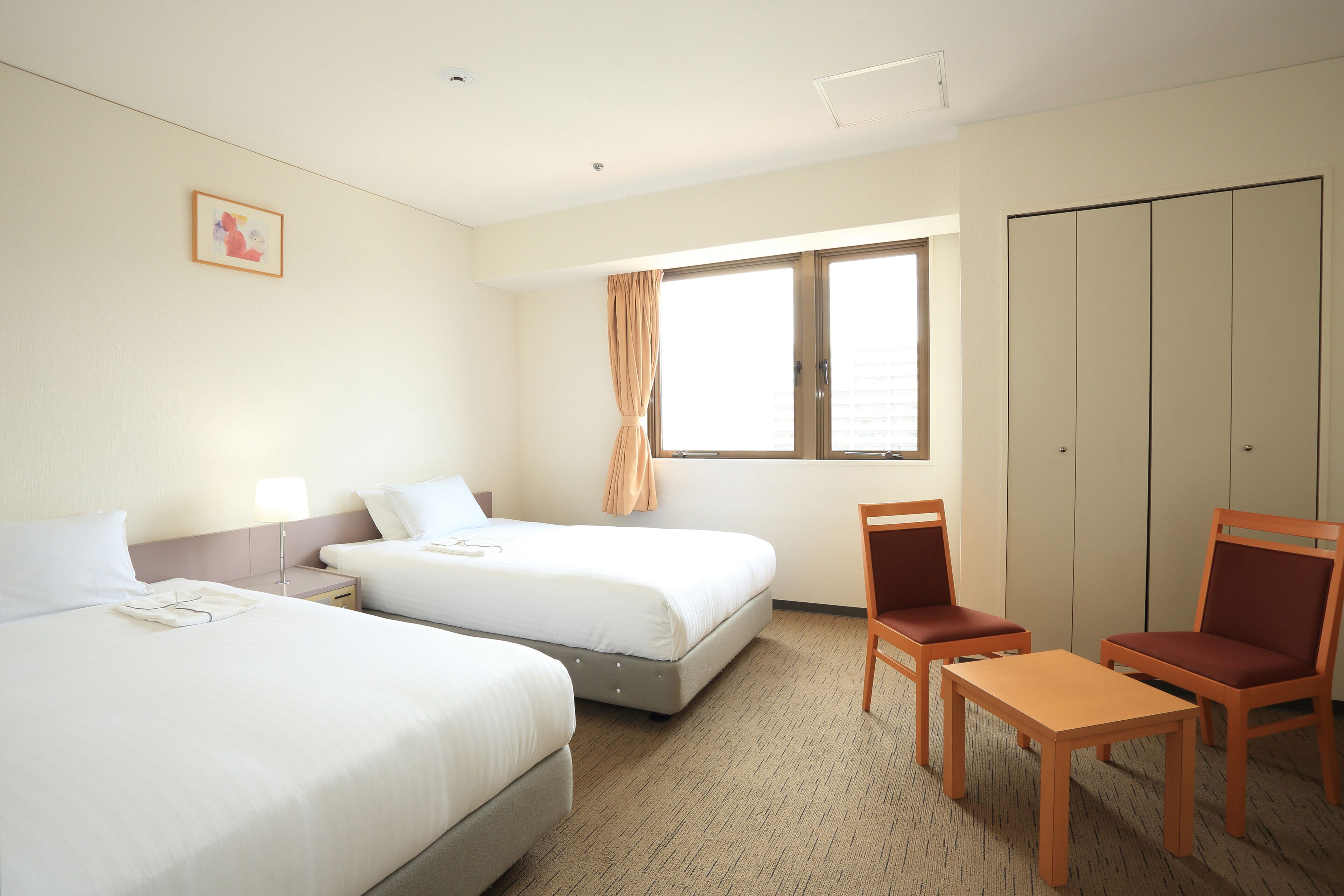 deluxe twin room, non smoking | free wifi