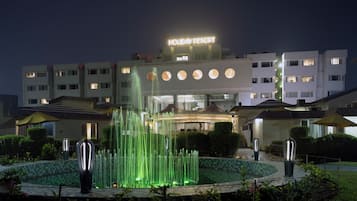 Ngoại thất