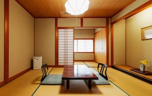 Traditional Room, Smoking | Desk, free WiFi - Kinosaki Onsen Kawaguchiya Honkan (Toyooka)
