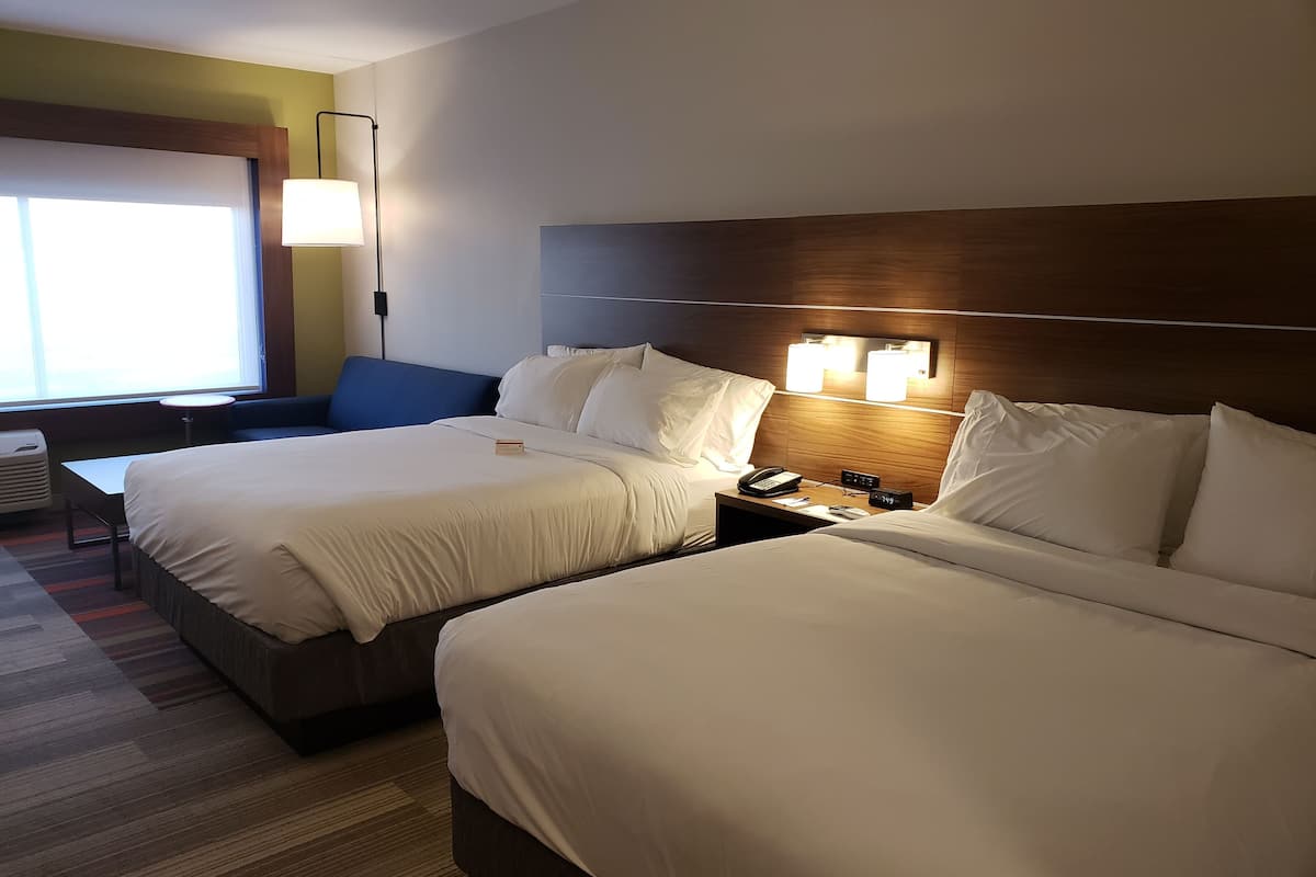 suite, multiple beds | 1 bedroom, premium bedding, in-room safe, desk