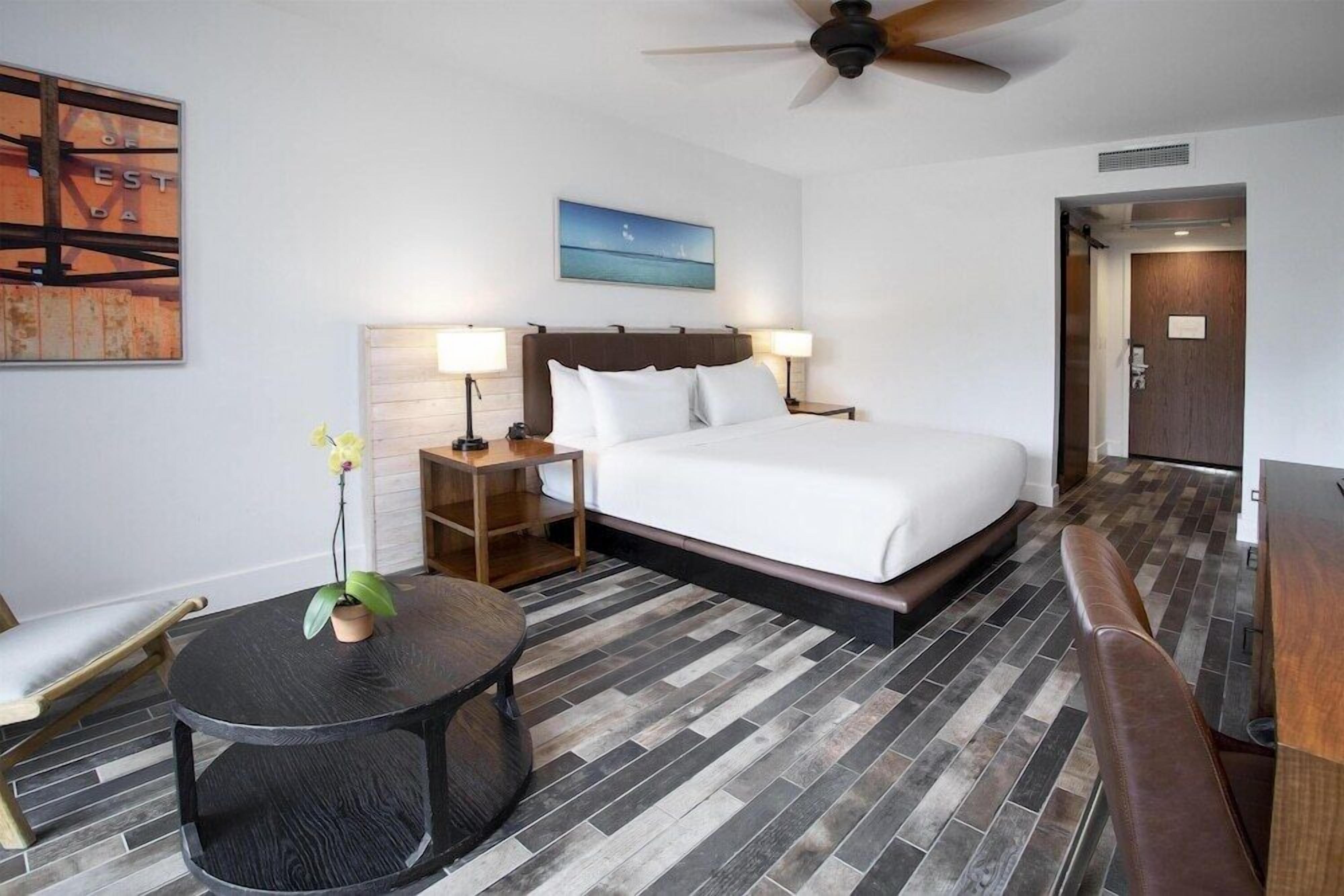 Premium bedding, pillowtop beds, in-room safe, individually decorated